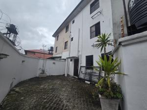 4 bedroom Terraced Duplex For Sale Lekki Phase 1 Lagos