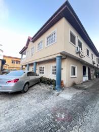 2 bedroom Flat & Apartment For Rent Idado Lekki Lagos