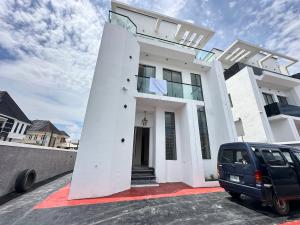 5 bedroom Detached Duplex For Sale Idado Lekki Lagos