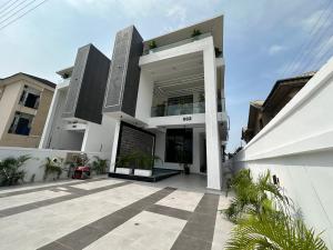 5 bedroom Detached Duplex For Sale Chevron Tollgate Ikota Lekki Lagos