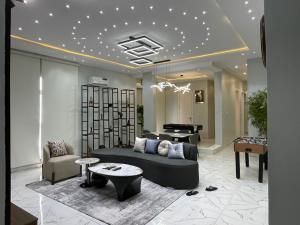 2 bedroom Block Of Flats For Rent Ikate Elegushi Lekki Lagos