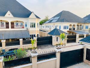 4 bedroom Semi detached Duplex For Rent Life Camp Round About Area Life Camp Abuja Phase 3 