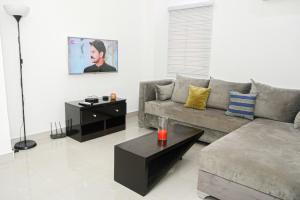 1 bedroom Mini Flat Short let Magodo Kosofe/Ikosi Lagos 1 bedroom Mini Flat Short let Magodo Kosofe/Ikosi Lagos