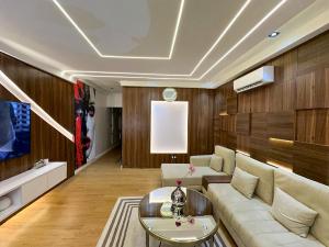 2 bedroom Shared Apartment Short let Magodo Kosofe/Ikosi Lagos