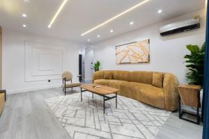 2 bedroom Block Of Flats Short let Simeon Akinlonu Crescent Oniru Victoria Island Lagos 2 bedroom Block Of Flats Short let Simeon Akinlonu Crescent Oniru Victoria Island Lagos