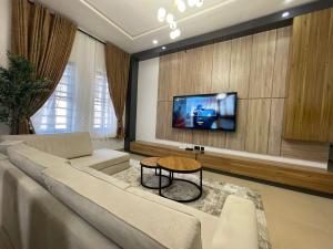 3 bedroom Block Of Flats Short let Henry Ojogho Street , Off Freedom Way , Lekki Phase 1 Lekki Phase 1 Lagos 3 bedroom Block Of Flats Short let Henry Ojogho Street , Off Freedom Way , Lekki Phase 1 Lekki Phase 1 Lagos