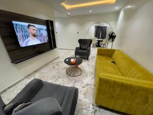 3 bedroom Block Of Flats Short let Magodo GRA Phase 2 Kosofe/Ikosi Lagos 3 bedroom Block Of Flats Short let Magodo GRA Phase 2 Kosofe/Ikosi Lagos