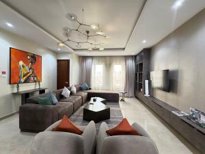 3 bedroom Flat & Apartment For Rent Old Ikoyi Lagos