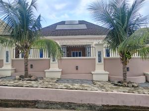6 bedroom Detached Bungalow For Sale Efab Estate Lokogoma Abuja Phase 2 