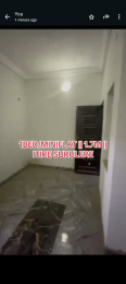 1 bedroom Self Contain For Rent Itire-Ikate Surulere Lagos