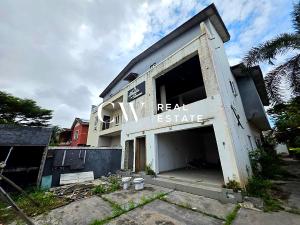 3 bedroom House For Sale Lekki Phase 1 Lagos