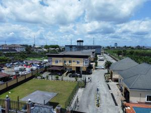 2 bedroom Flat & Apartment For Sale Gra Phase 3 Portharcourt Port Harcourt Rivers