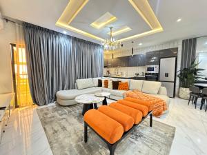 2 bedroom Block Of Flats Short let Lekki Phase 1 Lagos