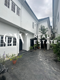 2 bedroom Flat & Apartment For Rent Lekki Phase 1 Lagos 2 bedroom Flat & Apartment For Rent Lekki Phase 1 Lagos