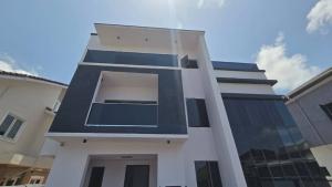 6 bedroom Detached Duplex For Sale Osapa London Lekki Lagos