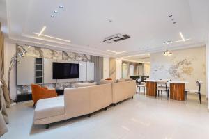 3 bedroom Flat & Apartment For Rent Lekki Phase 1 Lagos