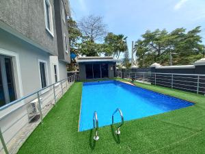 4 bedroom Terraced Duplex For Sale Victoria Island Lagos