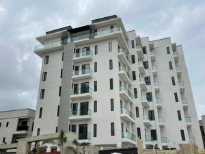 3 bedroom Flat & Apartment For Sale Off Freedom Way Lekki Phase 1 Lagos