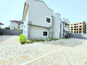 3 bedroom Flat & Apartment For Rent Lekki Phase 1 Lagos