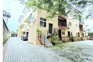 2 bedroom Flat & Apartment For Rent Lekki Phase 1 Lagos