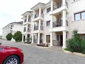 4 bedroom Terraced Duplex For Rent Lekki Phase 1 Lagos