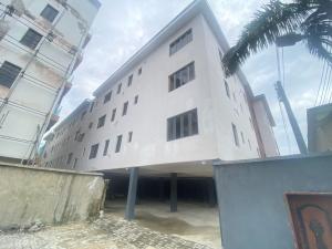 2 bedroom Block Of Flats For Rent Lekki Phase 1 Lagos