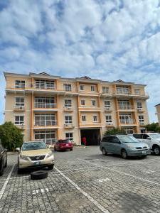 3 bedroom Block Of Flats For Rent Cadogan Estate Osapa Lekki Lagos