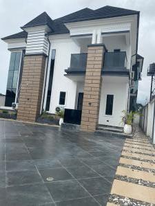 5 bedroom Detached Duplex For Sale Close To Dss Headquarters Off Rapour Junction. Owerri Imo