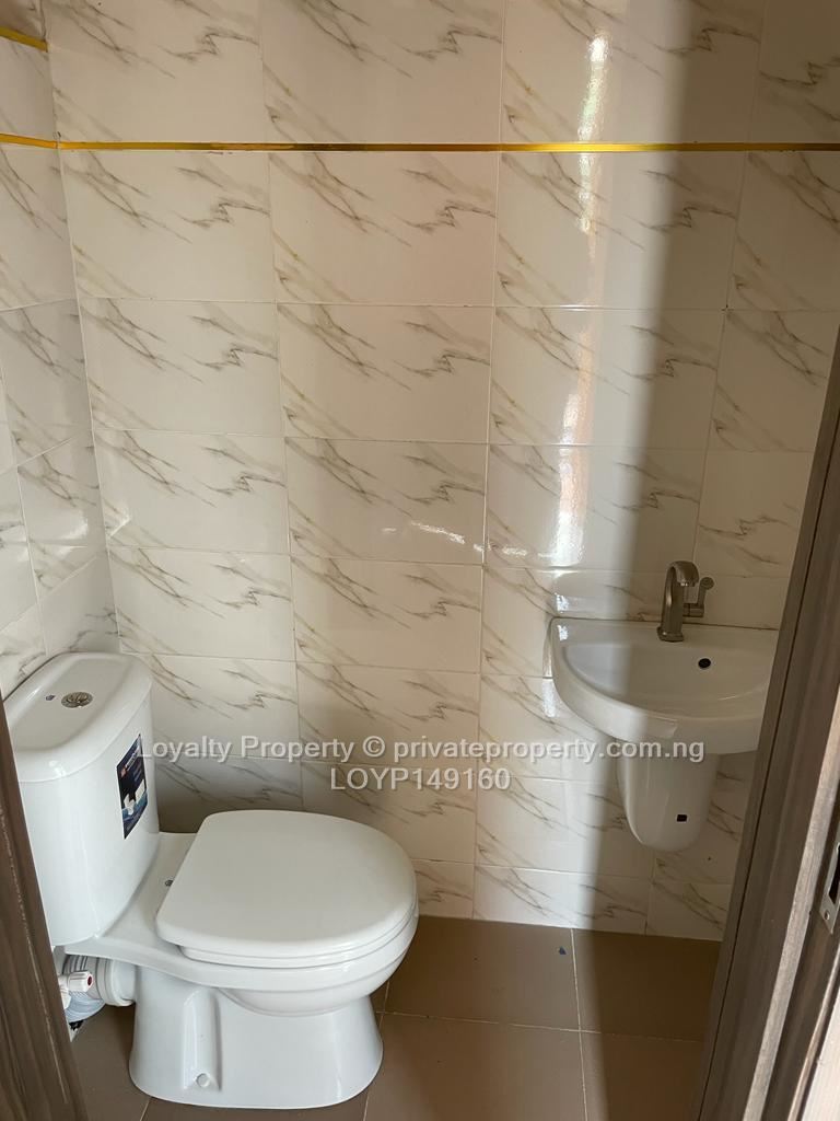 4 bedroom Duplex For Sale Oshorun Estate Opic Lagos Extension Ogun - 9