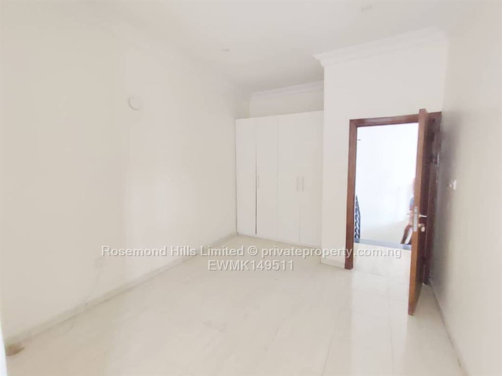 4 bedroom House For Sale Lekki Phase 1 Lagos - 9